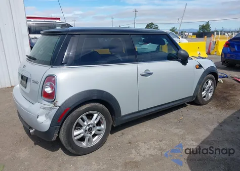 2012 Mini Cooper из США, поврежденный, VIN WMWSU3C56CT543942